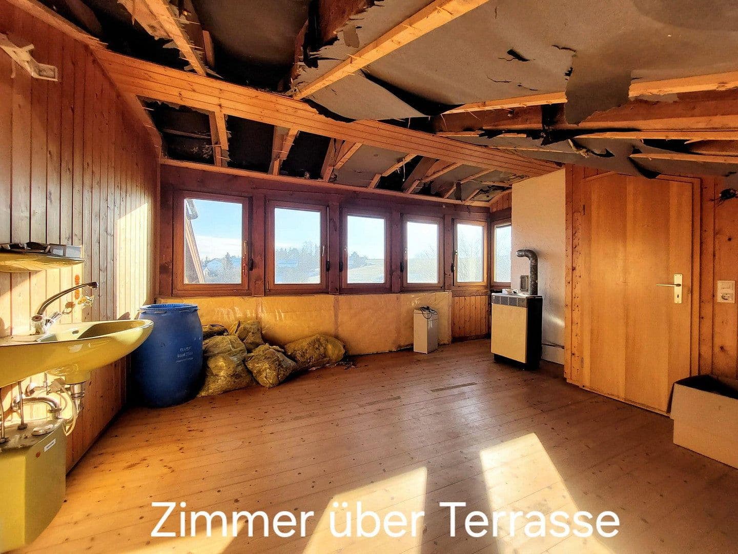 Predaj domu 192 m², pozemok 1.200 m², Am Hirtenbuckel 19, Bad Urach, Bádensko-Wurttembersko Predaj domu 192 m², pozemok 1.200 m², Am Hirtenbuckel 19, Bad Urach, Bádensko-Wurttembersko