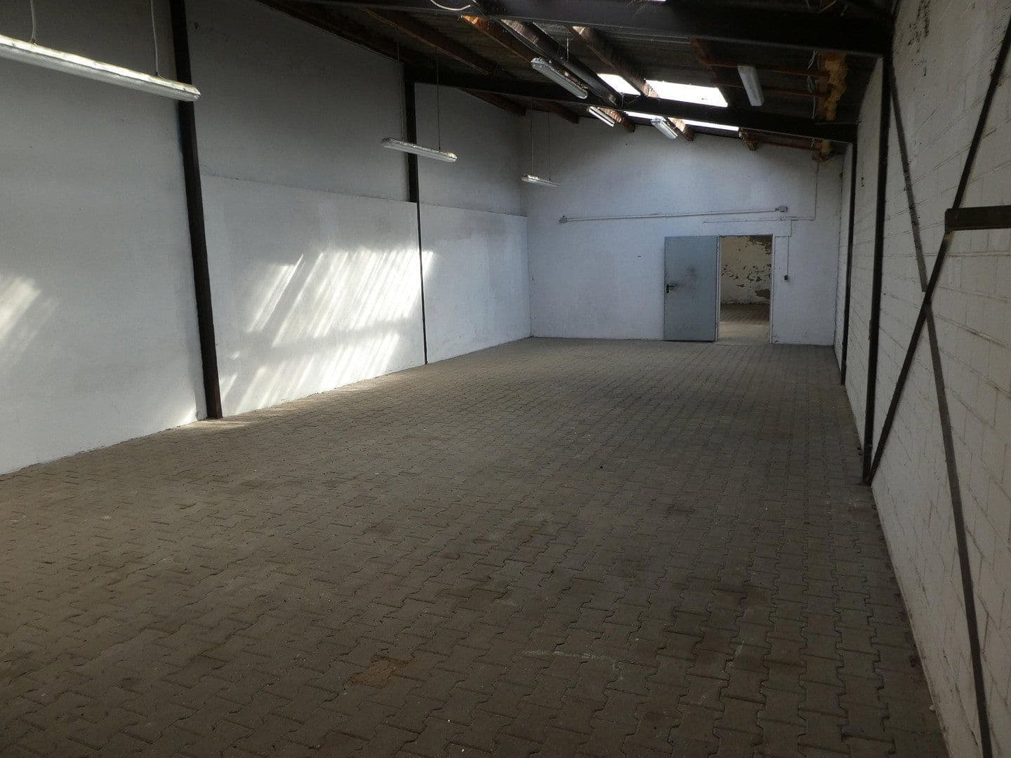 Prenájom nebytového priestoru 740 m², Edigheimerstr., 9a, Frankenthal, Porýnie-Falcko Prenájom nebytového priestoru 740 m², Edigheimerstr., 9a, Frankenthal, Porýnie-Falcko