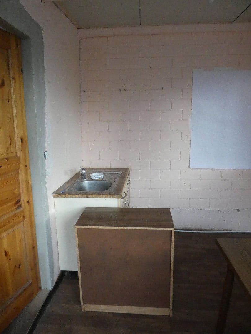 Prenájom nebytového priestoru 740 m², Edigheimerstr., 9a, Frankenthal, Porýnie-Falcko Prenájom nebytového priestoru 740 m², Edigheimerstr., 9a, Frankenthal, Porýnie-Falcko