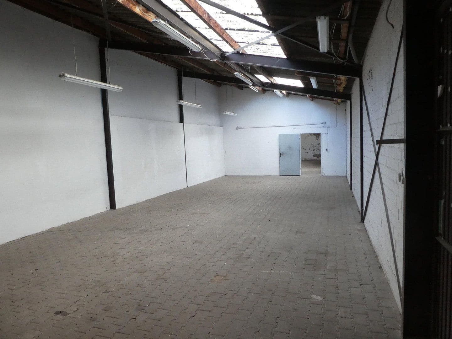 Prenájom nebytového priestoru 740 m², Edigheimerstr., 9a, Frankenthal, Porýnie-Falcko Prenájom nebytového priestoru 740 m², Edigheimerstr., 9a, Frankenthal, Porýnie-Falcko