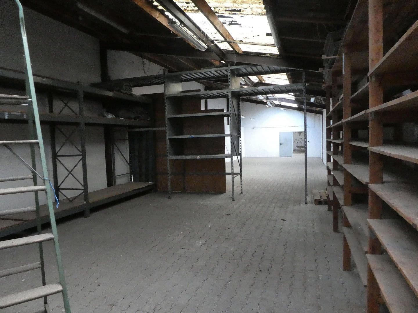 Prenájom nebytového priestoru 740 m², Edigheimerstr., 9a, Frankenthal, Porýnie-Falcko Prenájom nebytového priestoru 740 m², Edigheimerstr., 9a, Frankenthal, Porýnie-Falcko