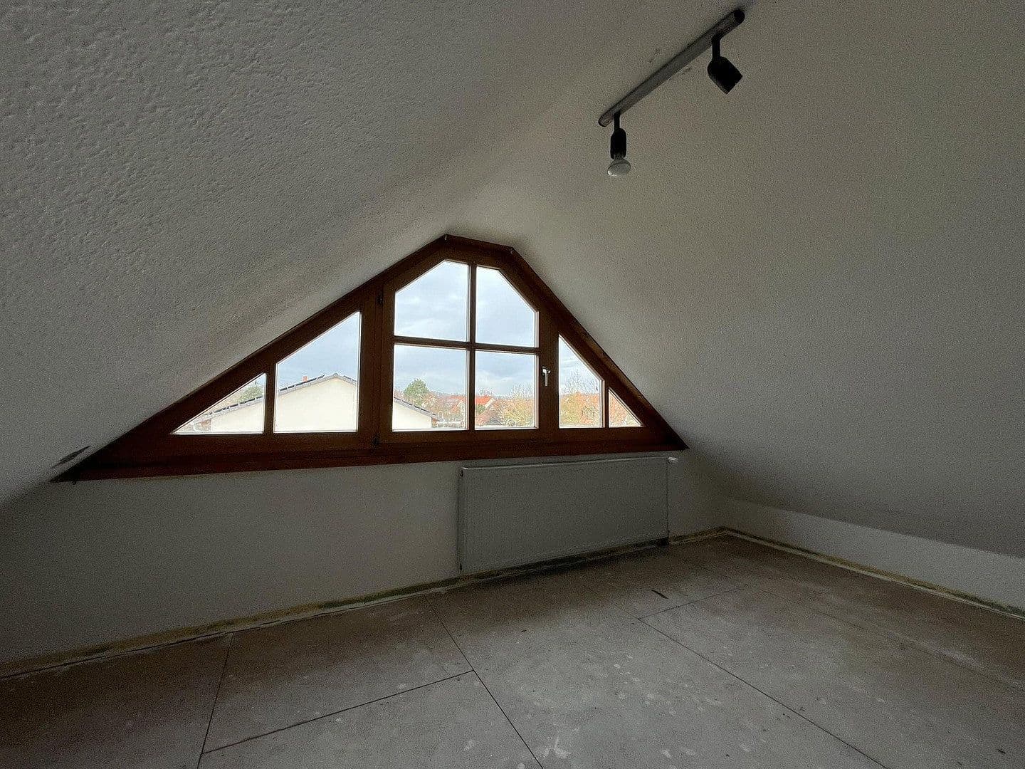 Predaj domu 126 m², pozemok 530 m², Stegaurach, Bavorsko Predaj domu 126 m², pozemok 530 m², Stegaurach, Bavorsko