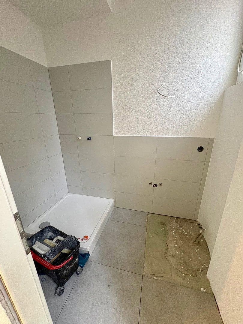 Prenájom bytu 2-izbový 53 m², Frankfurt am Main, Hesensko Prenájom bytu 2-izbový 53 m², Frankfurt am Main, Hesensko