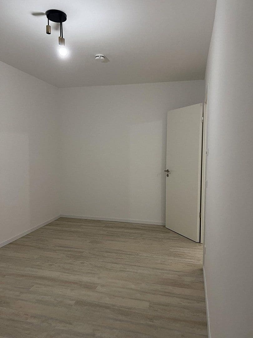 Prenájom bytu 2-izbový 60 m², An der alten Gärtnerei 34A, Berlin, Berlín Prenájom bytu 2-izbový 60 m², An der alten Gärtnerei 34A, Berlin, Berlín