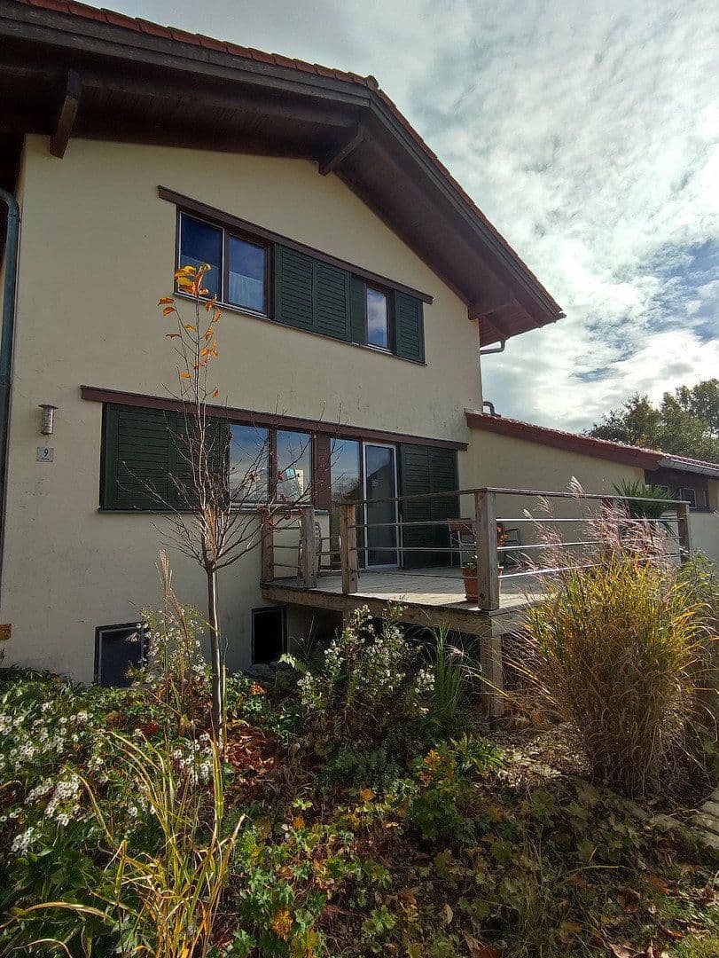 Predaj domu 232 m², pozemok 1.286 m², Tittmoning, Bavorsko Predaj domu 232 m², pozemok 1.286 m², Tittmoning, Bavorsko