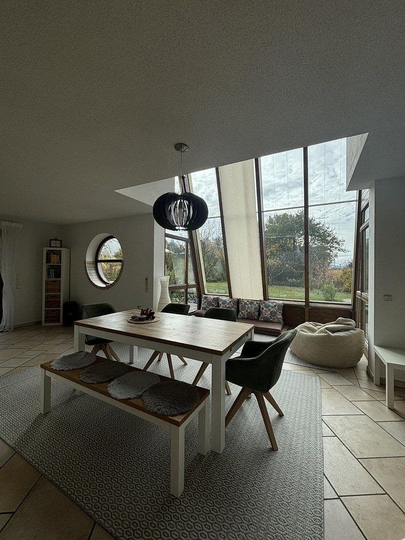 Predaj domu 232 m², pozemok 1.286 m², Tittmoning, Bavorsko Predaj domu 232 m², pozemok 1.286 m², Tittmoning, Bavorsko