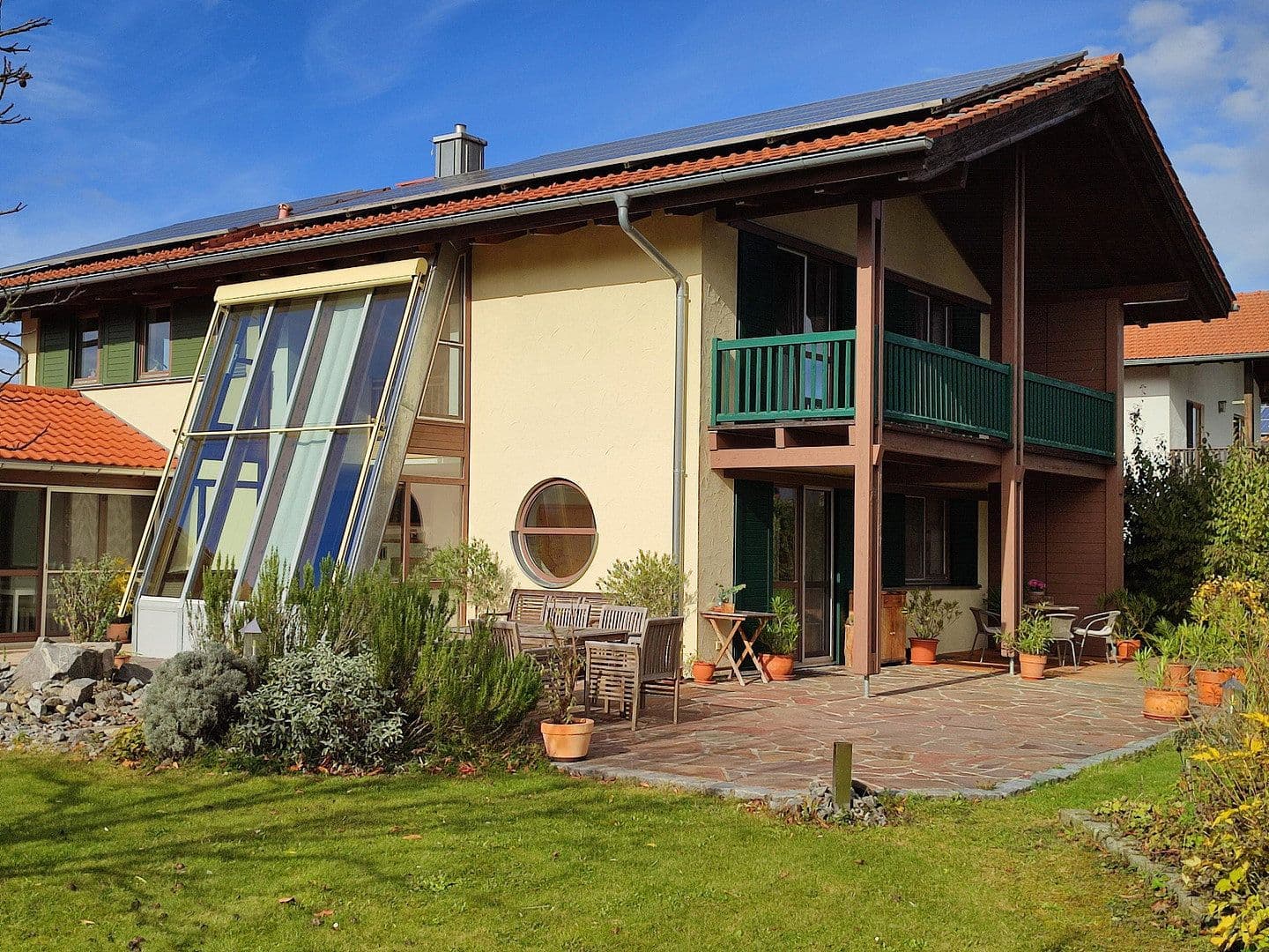 Predaj domu 232 m², pozemok 1.286 m², Tittmoning, Bavorsko Predaj domu 232 m², pozemok 1.286 m², Tittmoning, Bavorsko