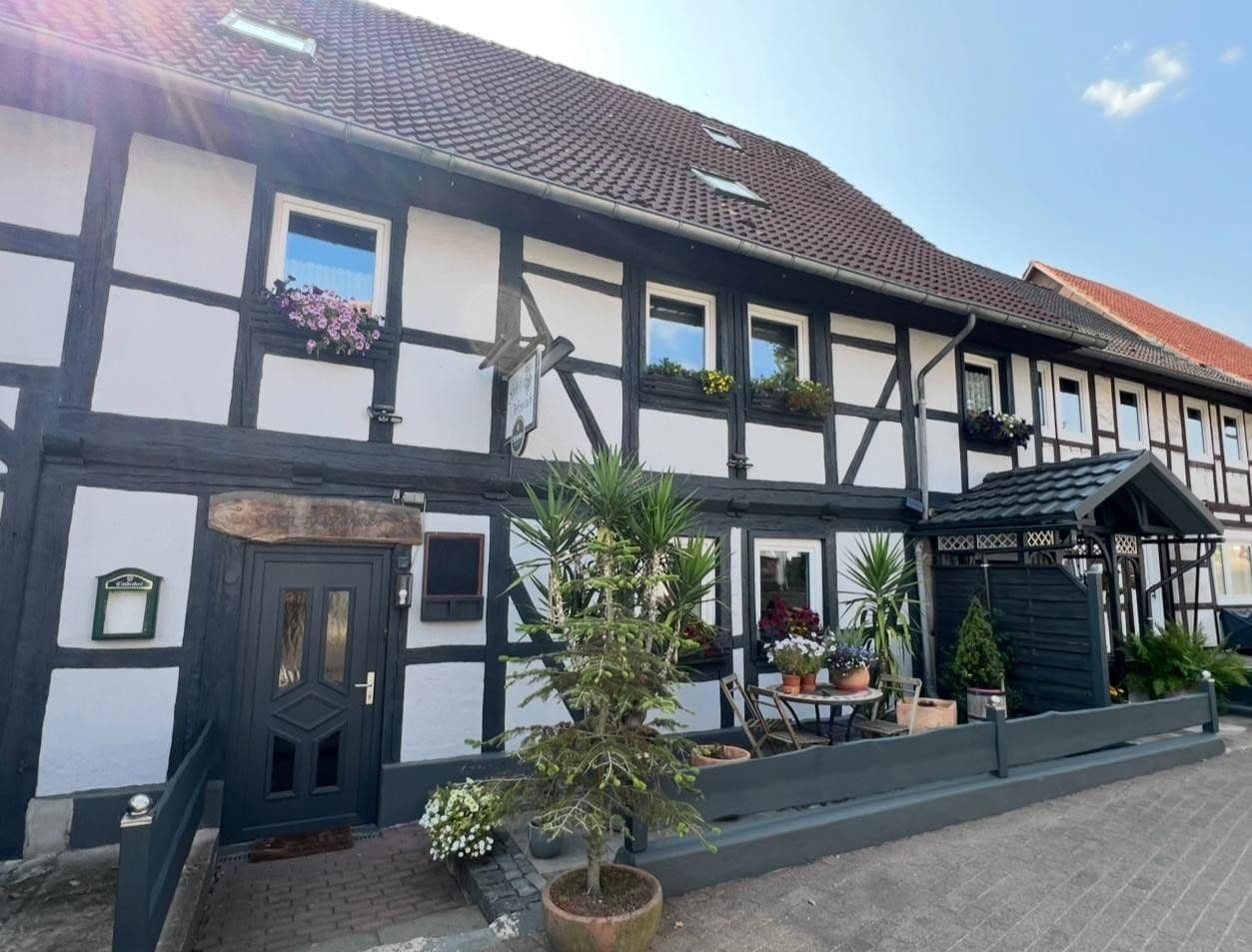 Predaj domu 202 m², pozemok 450 m², Auetalstraße 39, Kalefeld, Dolné Sasko Predaj domu 202 m², pozemok 450 m², Auetalstraße 39, Kalefeld, Dolné Sasko