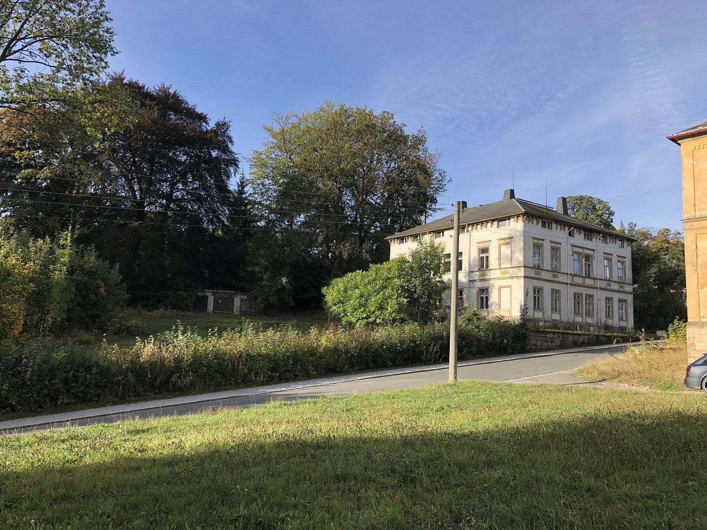 Predaj domu 604 m², pozemok 3.575 m², Alte Auerbachstraße 13, Schönheide, Sasko Predaj domu 604 m², pozemok 3.575 m², Alte Auerbachstraße 13, Schönheide, Sasko