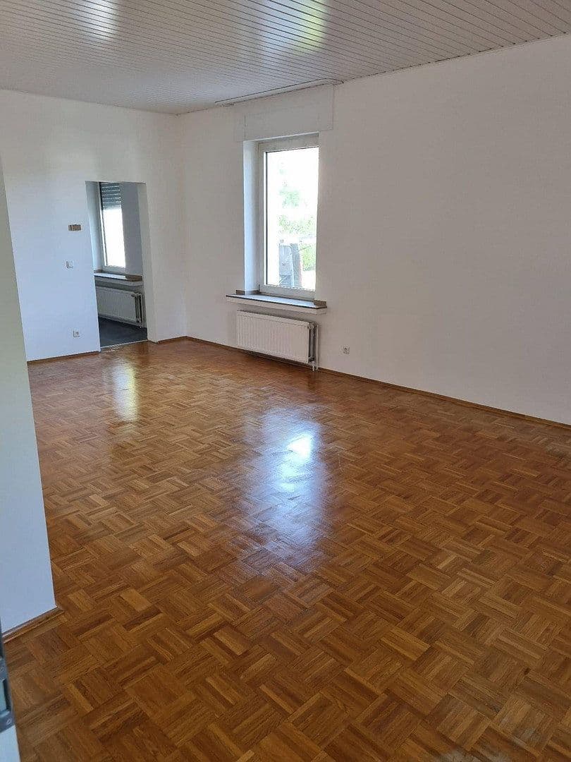 Prenájom bytu 3-izbový 116 m², Recklinghausen, Severné Porýnie - Westfálsko Prenájom bytu 3-izbový 116 m², Recklinghausen, Severné Porýnie - Westfálsko