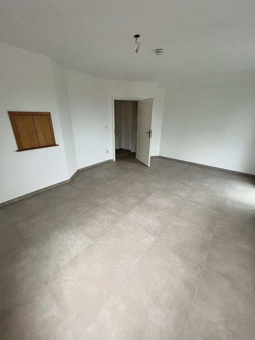 Prenájom bytu 3-izbový 62 m², Weegener Str. 36, Lohmar, Severné Porýnie - Westfálsko Prenájom bytu 3-izbový 62 m², Weegener Str. 36, Lohmar, Severné Porýnie - Westfálsko