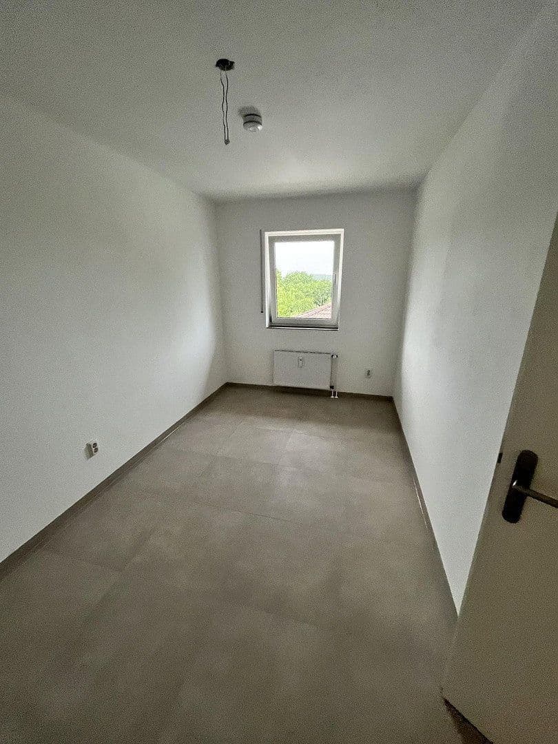 Prenájom bytu 3-izbový 62 m², Weegener Str. 36, Lohmar, Severné Porýnie - Westfálsko Prenájom bytu 3-izbový 62 m², Weegener Str. 36, Lohmar, Severné Porýnie - Westfálsko