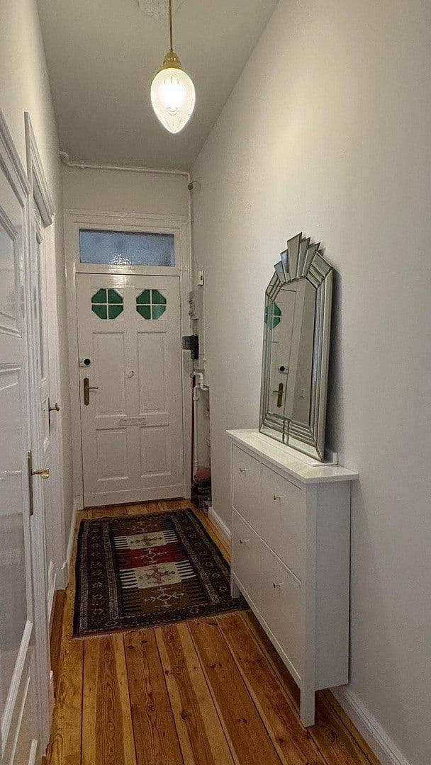 Prenájom bytu 2-izbový 64 m², Berlin, Berlín Prenájom bytu 2-izbový 64 m², Berlin, Berlín