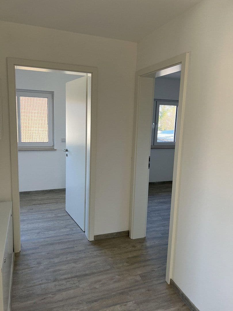 Prenájom bytu 3-izbový 98 m², Am Kiefernwald 5 B, Groß Kreutz (Havel), Brandenbursko Prenájom bytu 3-izbový 98 m², Am Kiefernwald 5 B, Groß Kreutz (Havel), Brandenbursko