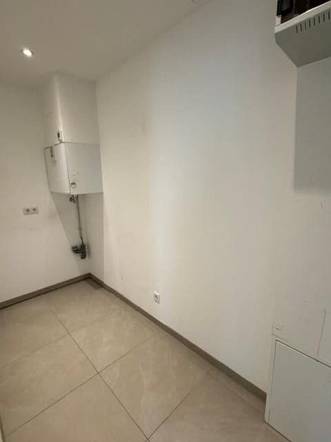 Prenájom bytu 3-izbový 82 m², Am Jessenapfel 3, Frankfurt, Hesensko Prenájom bytu 3-izbový 82 m², Am Jessenapfel 3, Frankfurt, Hesensko
