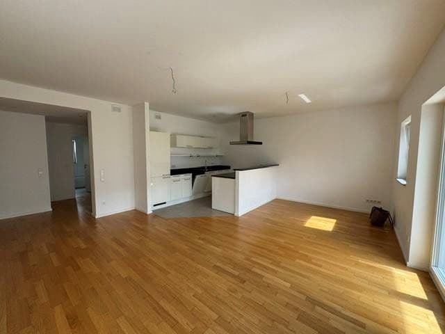 Prenájom bytu 3-izbový 82 m², Am Jessenapfel 3, Frankfurt, Hesensko Prenájom bytu 3-izbový 82 m², Am Jessenapfel 3, Frankfurt, Hesensko