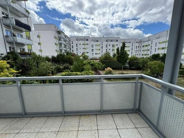 Prenájom bytu 3-izbový 82 m², Am Jessenapfel 3, Frankfurt, Hesensko Prenájom bytu 3-izbový 82 m², Am Jessenapfel 3, Frankfurt, Hesensko