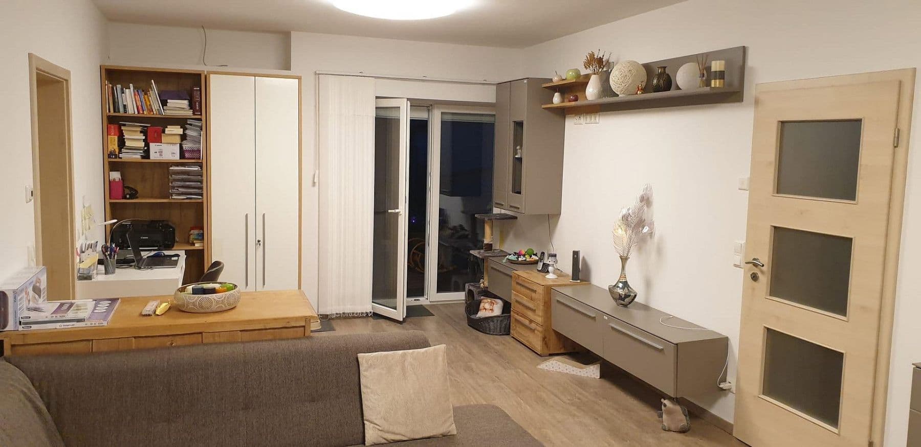 Predaj domu 235 m², pozemok 906 m², Waldkraiburg, Bavorsko Predaj domu 235 m², pozemok 906 m², Waldkraiburg, Bavorsko
