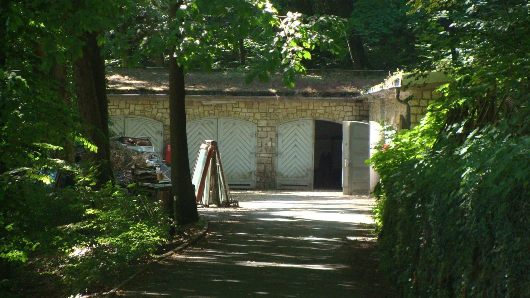 Predaj domu 2.500 m², pozemok 33.600 m², Hartenstein, Bavorsko Predaj domu 2.500 m², pozemok 33.600 m², Hartenstein, Bavorsko
