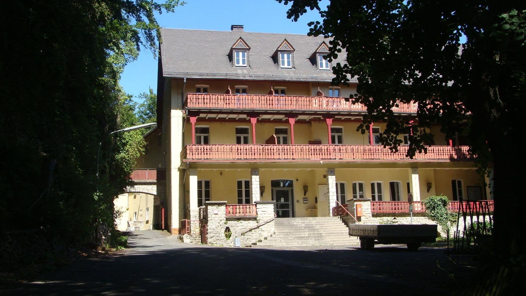 Predaj domu 2.500 m², pozemok 33.600 m², Hartenstein, Bavorsko Predaj domu 2.500 m², pozemok 33.600 m², Hartenstein, Bavorsko