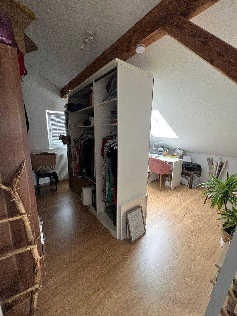 Prenájom bytu 3-izbový 80 m², Schlossstrasse 13, Lörrach, Bádensko-Wurttembersko Prenájom bytu 3-izbový 80 m², Schlossstrasse 13, Lörrach, Bádensko-Wurttembersko