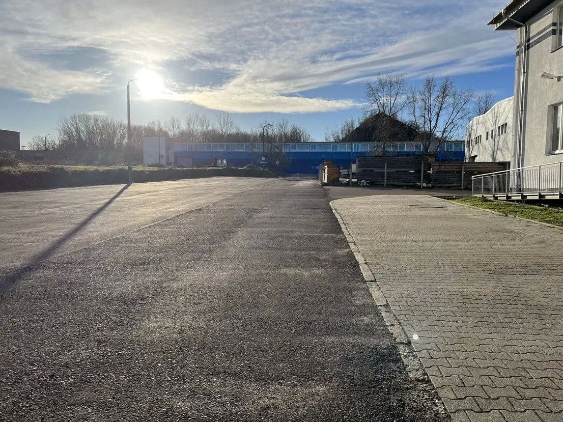 Predaj nebytového priestoru 91.101 m², Wettin-Löbejün, Sasko-Anhaltsko Predaj nebytového priestoru 91.101 m², Wettin-Löbejün, Sasko-Anhaltsko