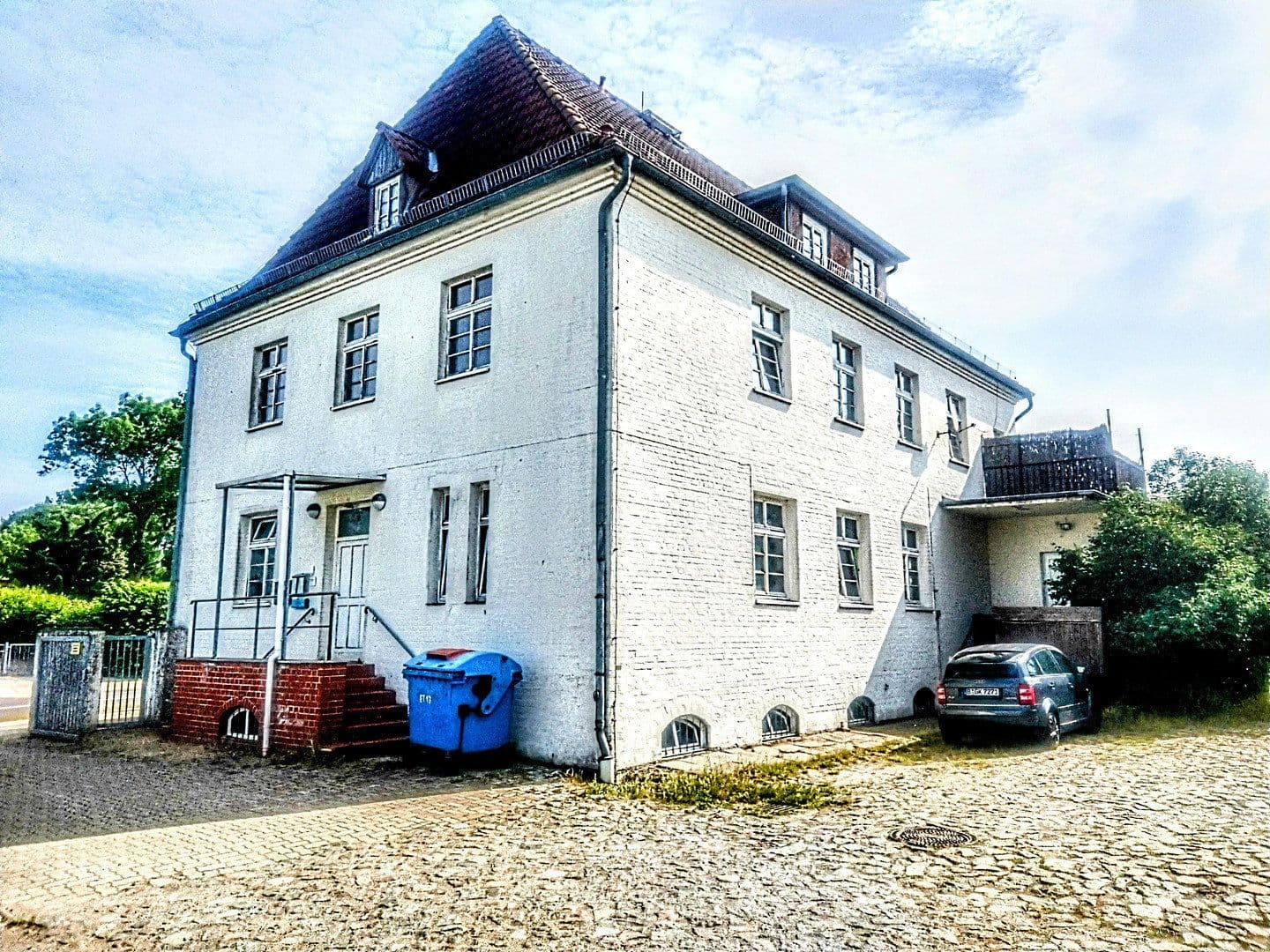 Predaj domu 335 m², pozemok 725 m², Ernst-Thälmann-Straße 13, Sagard, Meklenbursko-Predpomoransko Predaj domu 335 m², pozemok 725 m², Ernst-Thälmann-Straße 13, Sagard, Meklenbursko-Predpomoransko