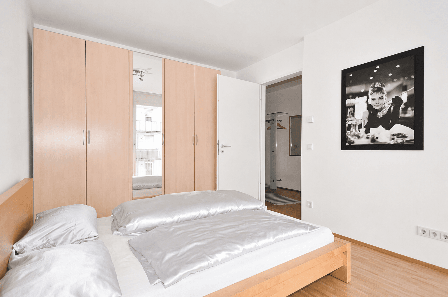 Prenájom bytu 2-izbový 54 m², Max-Friedlaender-Bogen 5, München, Bavorsko Prenájom bytu 2-izbový 54 m², Max-Friedlaender-Bogen 5, München, Bavorsko