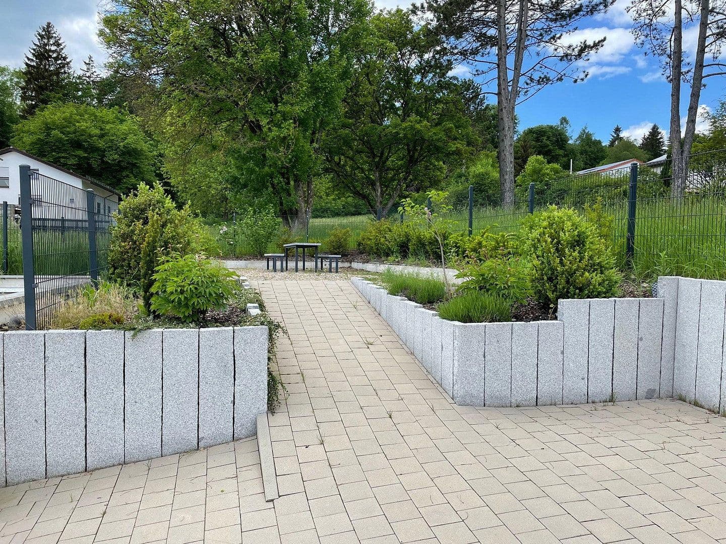 Prenájom bytu 2-izbový 62 m², Heidenheim an der Brenz, Bádensko-Wurttembersko Prenájom bytu 2-izbový 62 m², Heidenheim an der Brenz, Bádensko-Wurttembersko