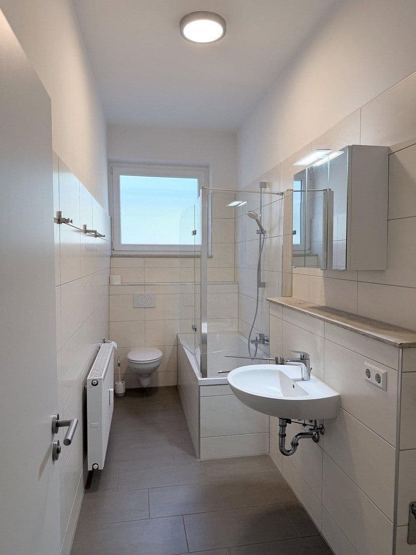 Prenájom bytu 2-izbový 62 m², Heidenheim an der Brenz, Bádensko-Wurttembersko Prenájom bytu 2-izbový 62 m², Heidenheim an der Brenz, Bádensko-Wurttembersko