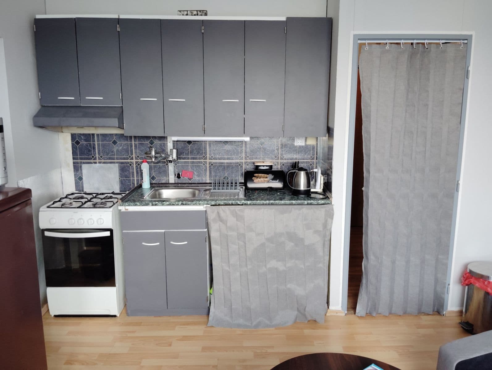 Prenájom bytu 1-izbový 34 m², Liberecká, Hrádek nad Nisou, Liberecký kraj Prenájom bytu 1-izbový 34 m², Liberecká, Hrádek nad Nisou, Liberecký kraj