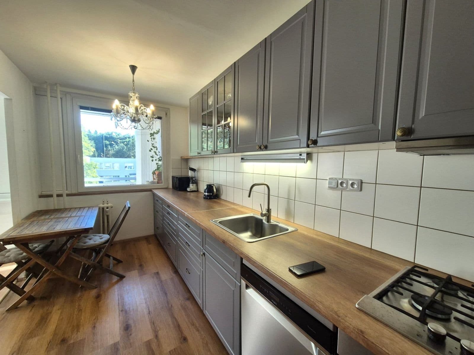 Predaj bytu 3-izbový 89 m², Hrabákova, Praha, Praha Predaj bytu 3-izbový 89 m², Hrabákova, Praha, Praha