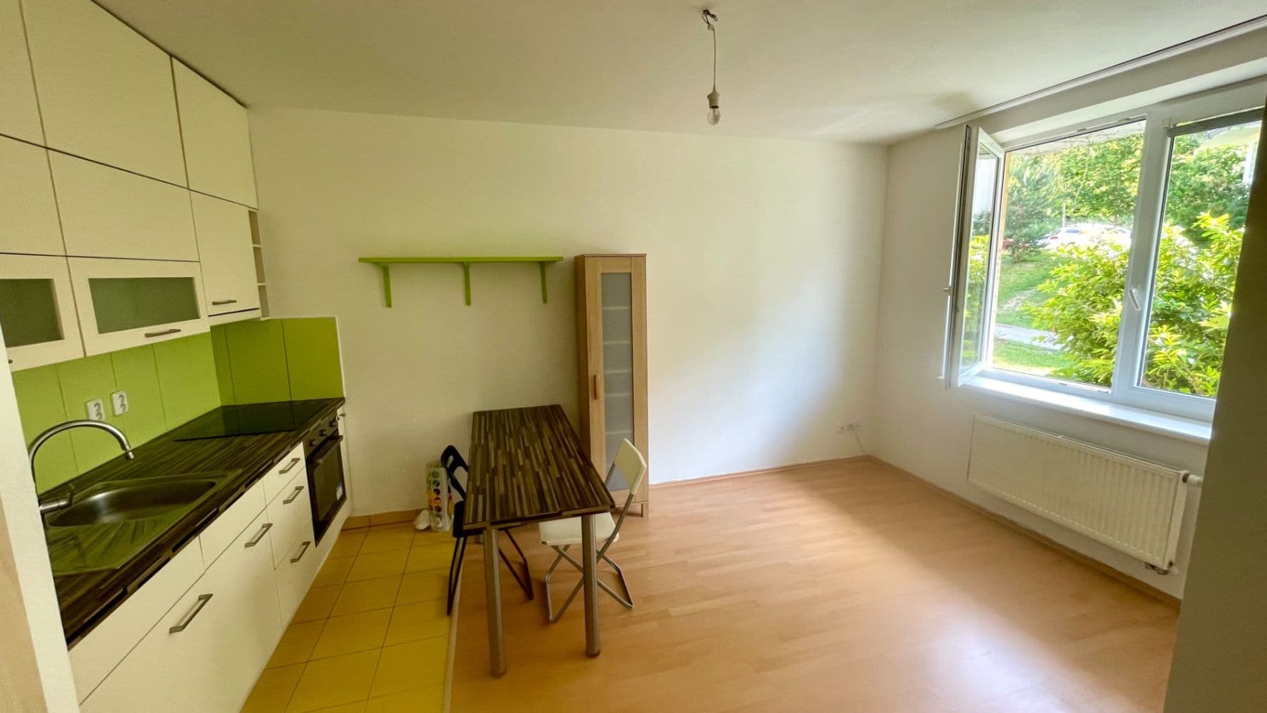 Prenájom bytu 2-izbový 45 m², Hrázka, Brno, Jihomoravský kraj Prenájom bytu 2-izbový 45 m², Hrázka, Brno, Jihomoravský kraj