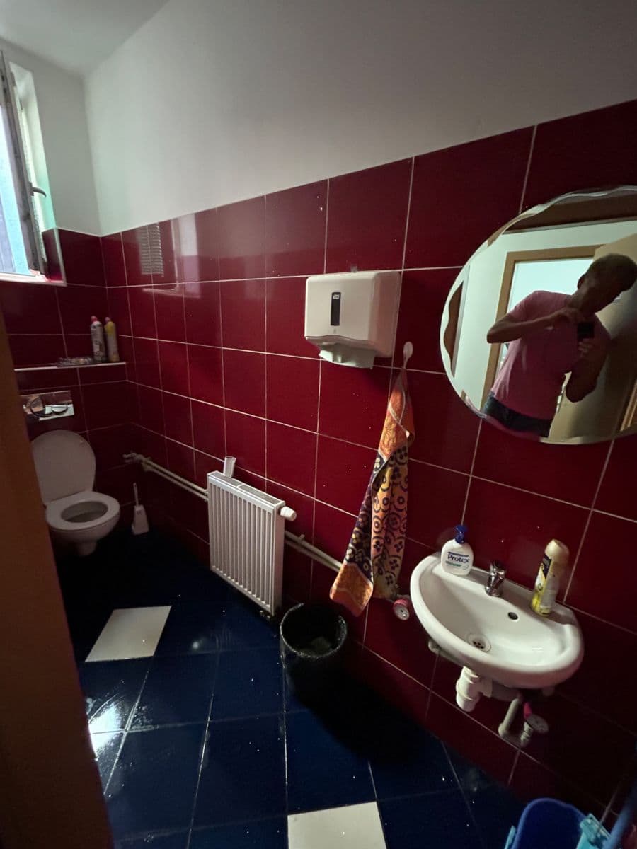 Prenájom nebytového priestoru 120 m², Ctiborova, Kladno, Středočeský kraj Prenájom nebytového priestoru 120 m², Ctiborova, Kladno, Středočeský kraj