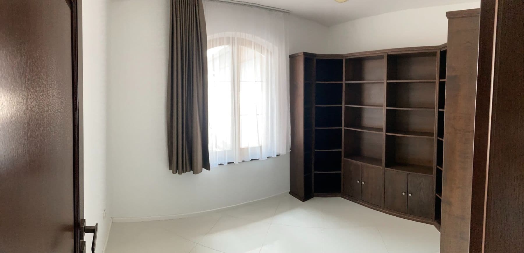 Prenájom bytu 5-izbový 164 m², Nový víchor, Ružindol, Trnavský kraj Prenájom bytu 5-izbový 164 m², Nový víchor, Ružindol, Trnavský kraj