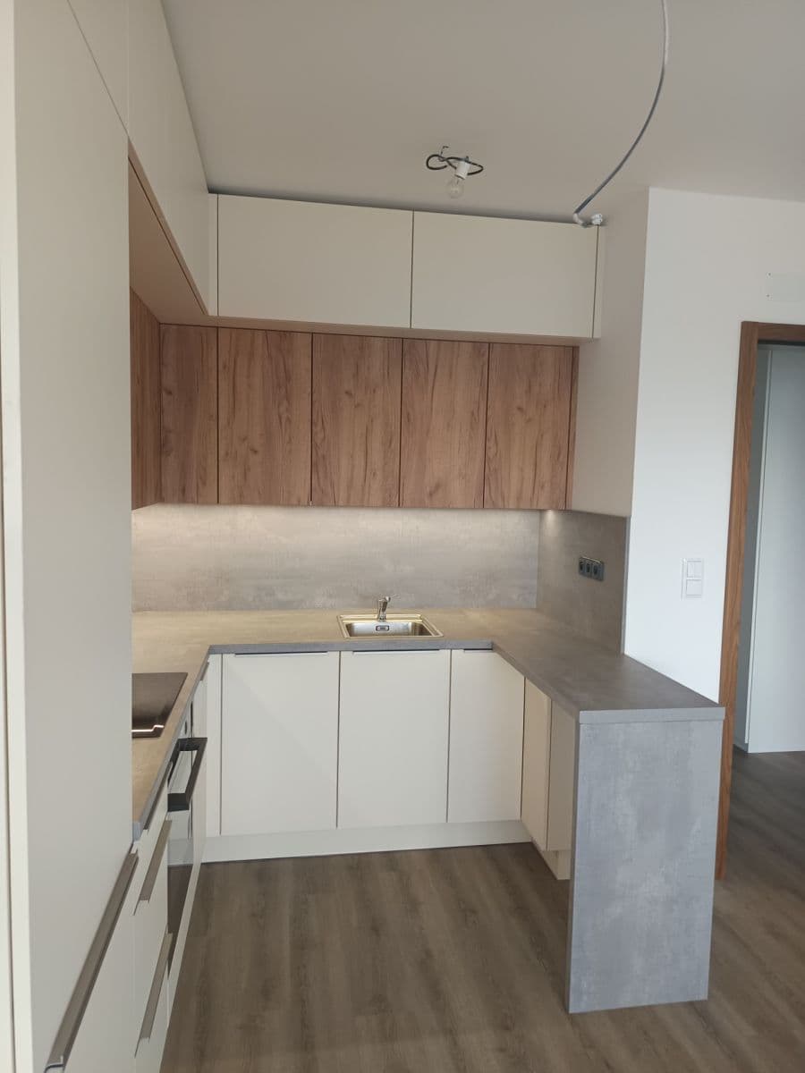 Prenájom bytu 2-izbový 53 m², Brandýs nad Labem-Stará Boleslav, Středočeský kraj Prenájom bytu 2-izbový 53 m², Brandýs nad Labem-Stará Boleslav, Středočeský kraj