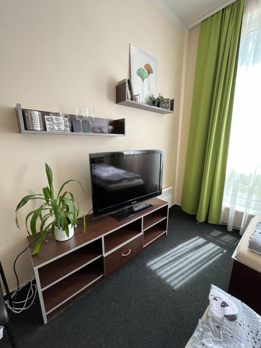 Prenájom bytu 1-izbový 24 m², Poznaňská, Sázava, Středočeský kraj Prenájom bytu 1-izbový 24 m², Poznaňská, Sázava, Středočeský kraj