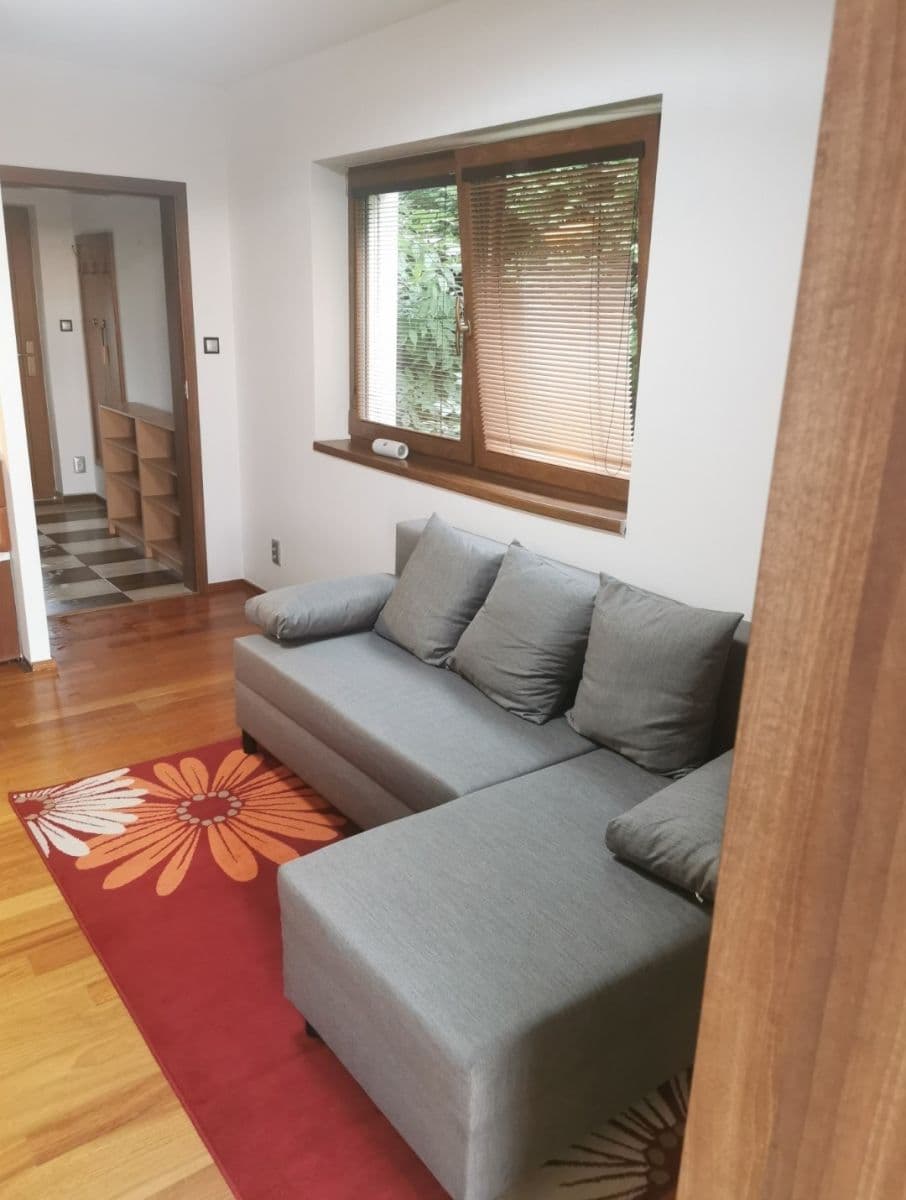 Prenájom bytu 1-izbový 25 m², Severní, Zvole, Středočeský kraj Prenájom bytu 1-izbový 25 m², Severní, Zvole, Středočeský kraj