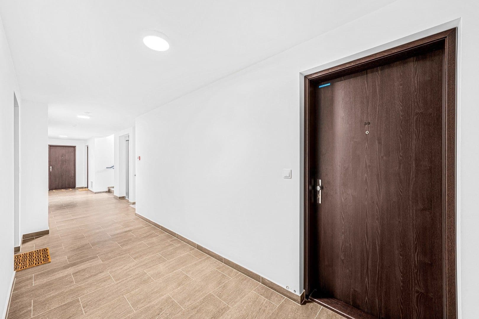 Prenájom bytu 2-izbový 60 m², Pavla Beneše, Praha, Praha Prenájom bytu 2-izbový 60 m², Pavla Beneše, Praha, Praha