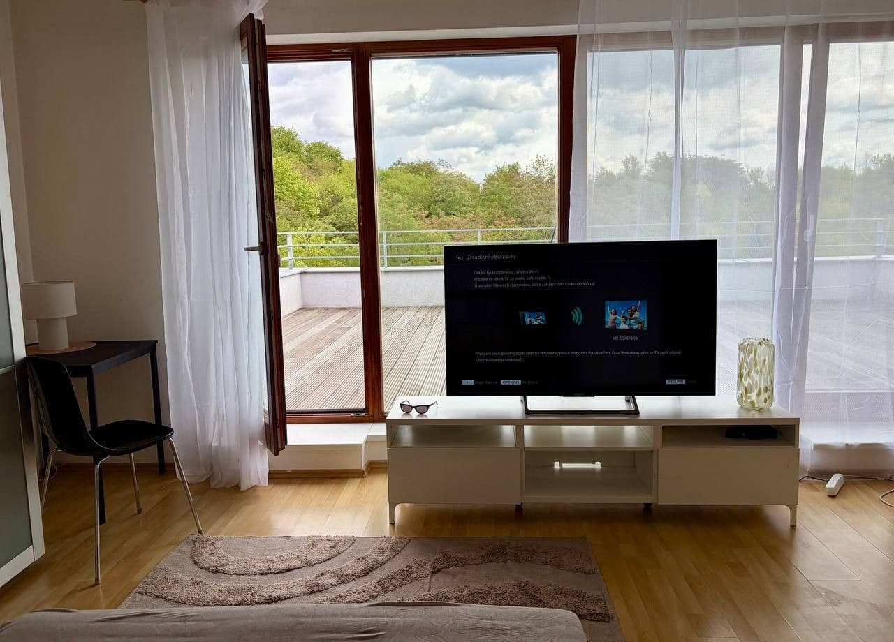 Prenájom bytu Garsoniéra 22 m², K Zahrádkám, Praha, Praha Prenájom bytu Garsoniéra 22 m², K Zahrádkám, Praha, Praha