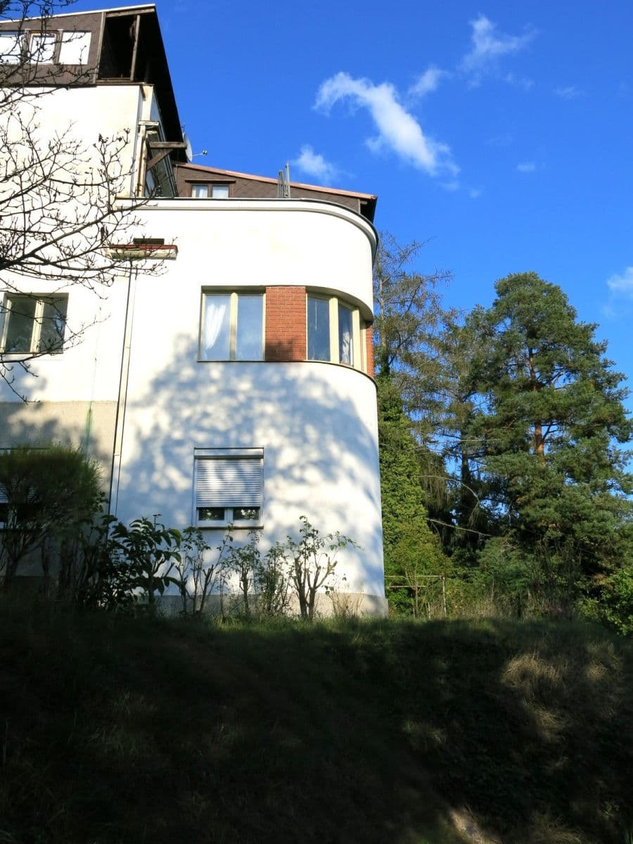 Predaj domu 427 m², pozemok 1.676 m², Nad Údolím, Praha, Praha Predaj domu 427 m², pozemok 1.676 m², Nad Údolím, Praha, Praha
