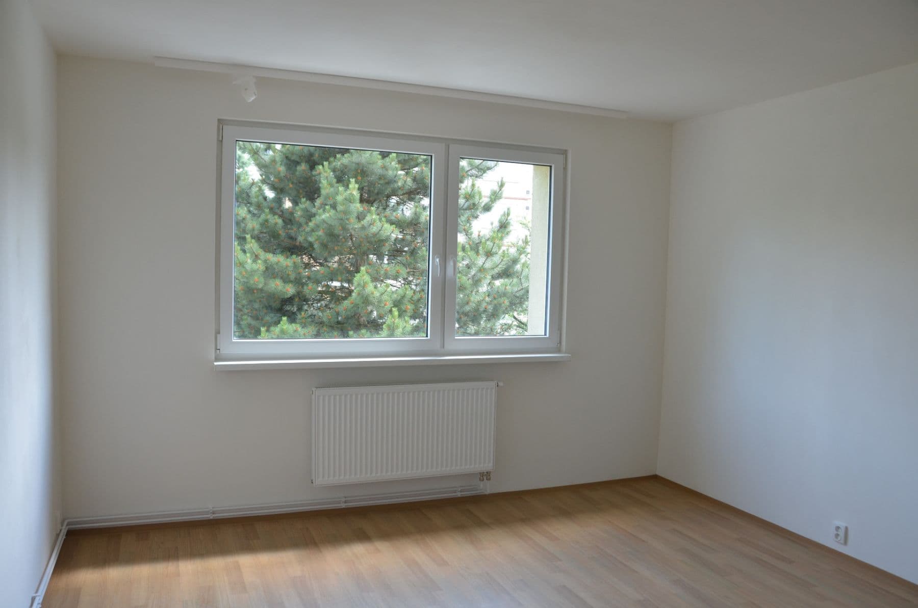 Prenájom bytu 2-izbový 54 m², Hodkovická, Liberec, Liberecký kraj Prenájom bytu 2-izbový 54 m², Hodkovická, Liberec, Liberecký kraj