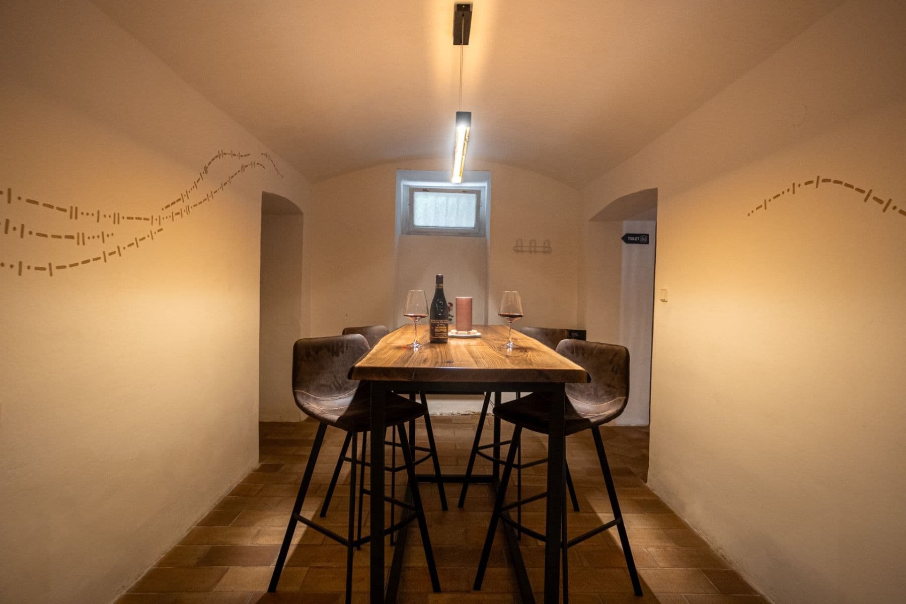 Prenájom nebytového priestoru 280 m², Budečská, Praha, Praha Prenájom nebytového priestoru 280 m², Budečská, Praha, Praha