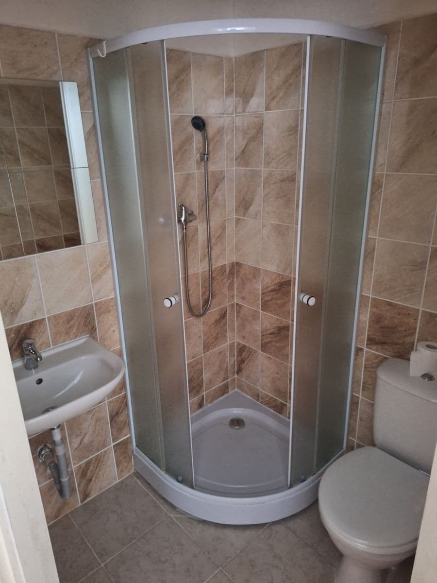 Prenájom bytu 1-izbový 19 m², Podpěrova, Brno, Jihomoravský kraj Prenájom bytu 1-izbový 19 m², Podpěrova, Brno, Jihomoravský kraj