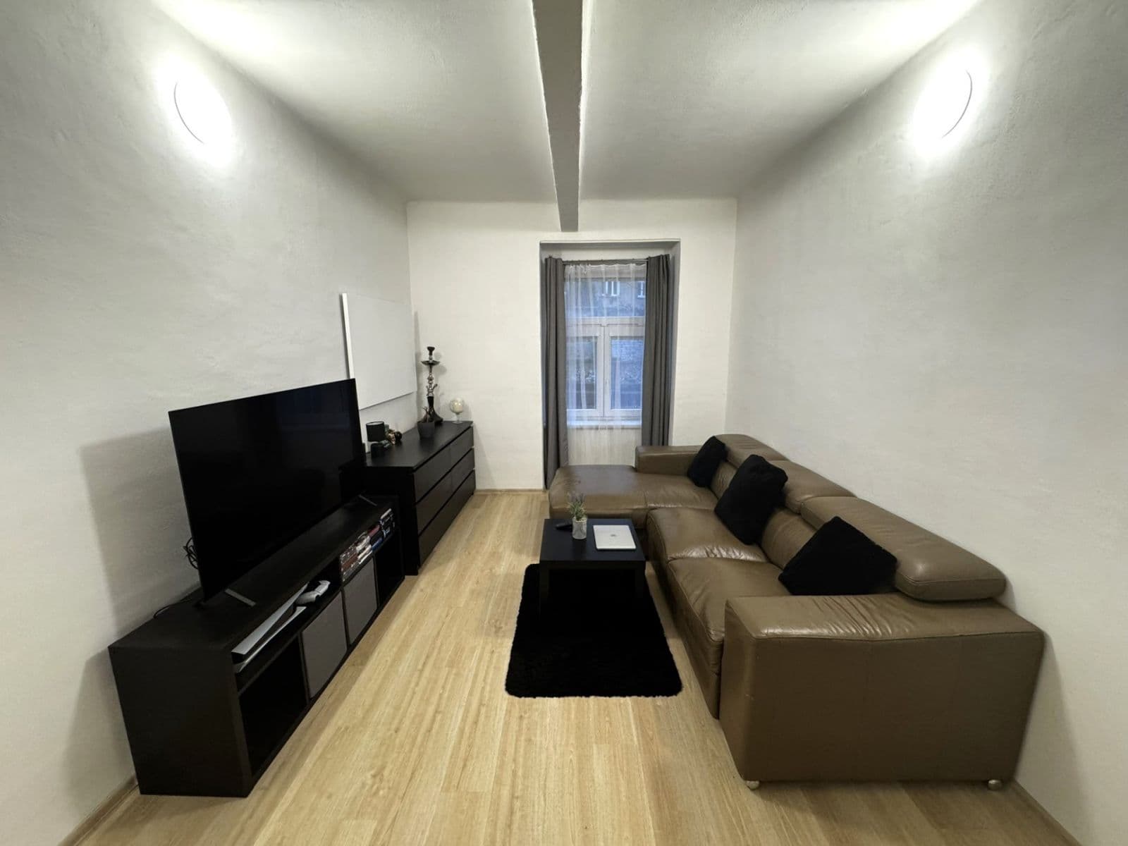 Prenájom bytu 2-izbový 55 m², Vosmíkových, Praha, Praha Prenájom bytu 2-izbový 55 m², Vosmíkových, Praha, Praha