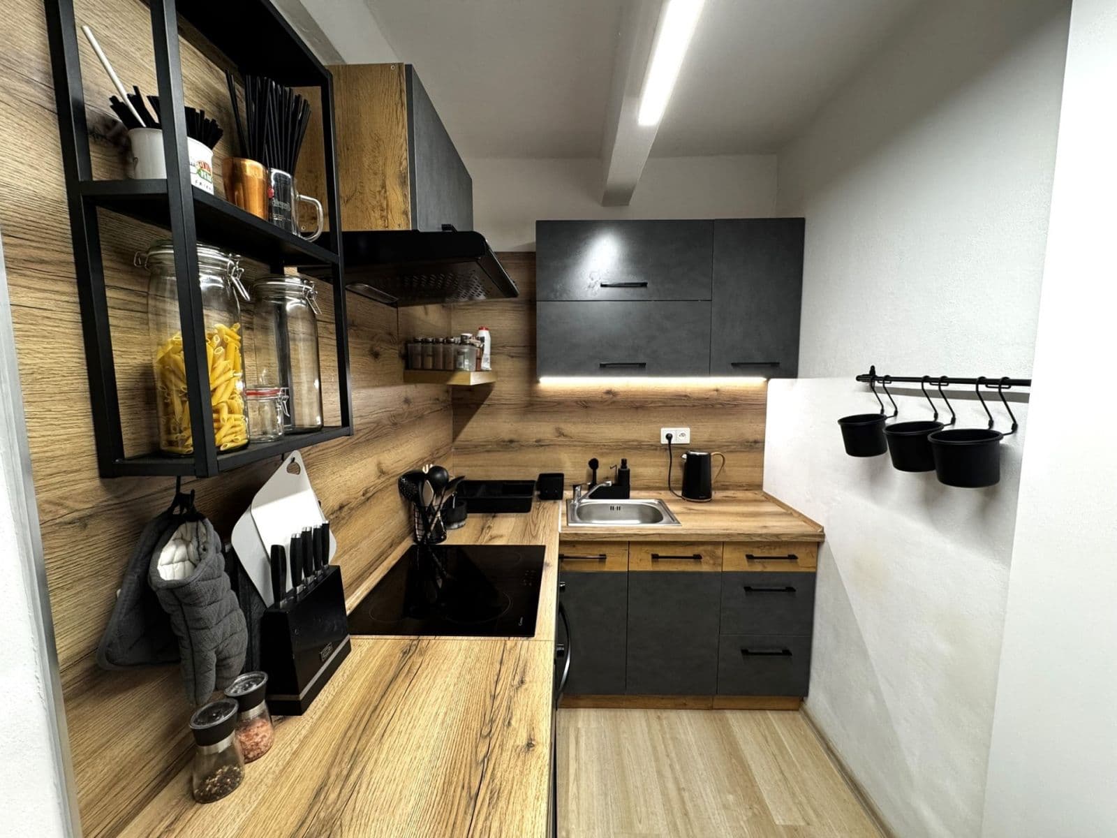 Prenájom bytu 2-izbový 55 m², Vosmíkových, Praha, Praha Prenájom bytu 2-izbový 55 m², Vosmíkových, Praha, Praha