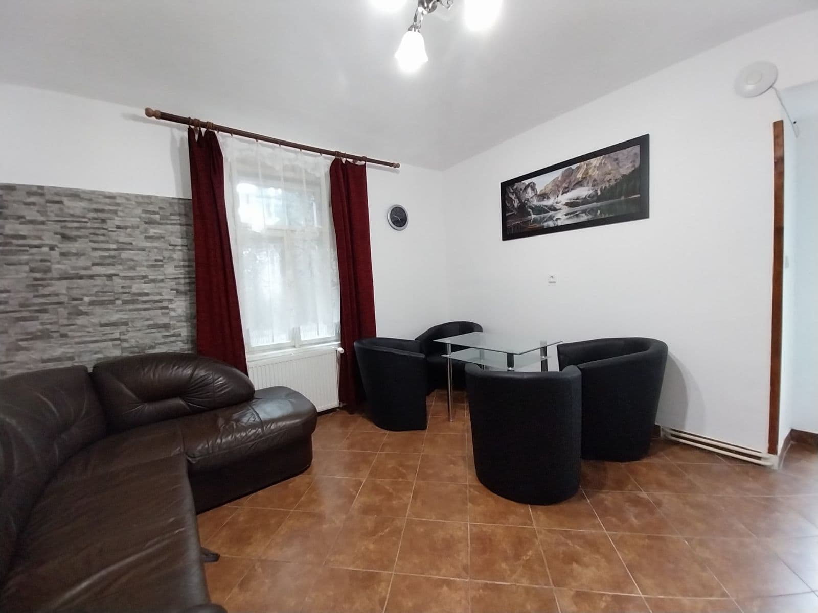Prenájom bytu 2-izbový 42 m², Slivenecká, Praha, Praha Prenájom bytu 2-izbový 42 m², Slivenecká, Praha, Praha