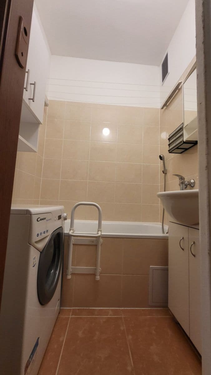 Predaj bytu 3-izbový 58 m², Volgogradská, Ostrava, Moravskoslezský kraj Predaj bytu 3-izbový 58 m², Volgogradská, Ostrava, Moravskoslezský kraj