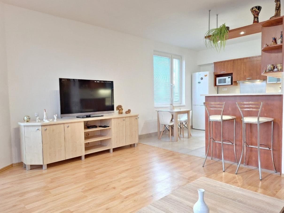 Predaj bytu 2-izbový 57 m², Josefa Beka, Olomouc, Olomoucký kraj Predaj bytu 2-izbový 57 m², Josefa Beka, Olomouc, Olomoucký kraj