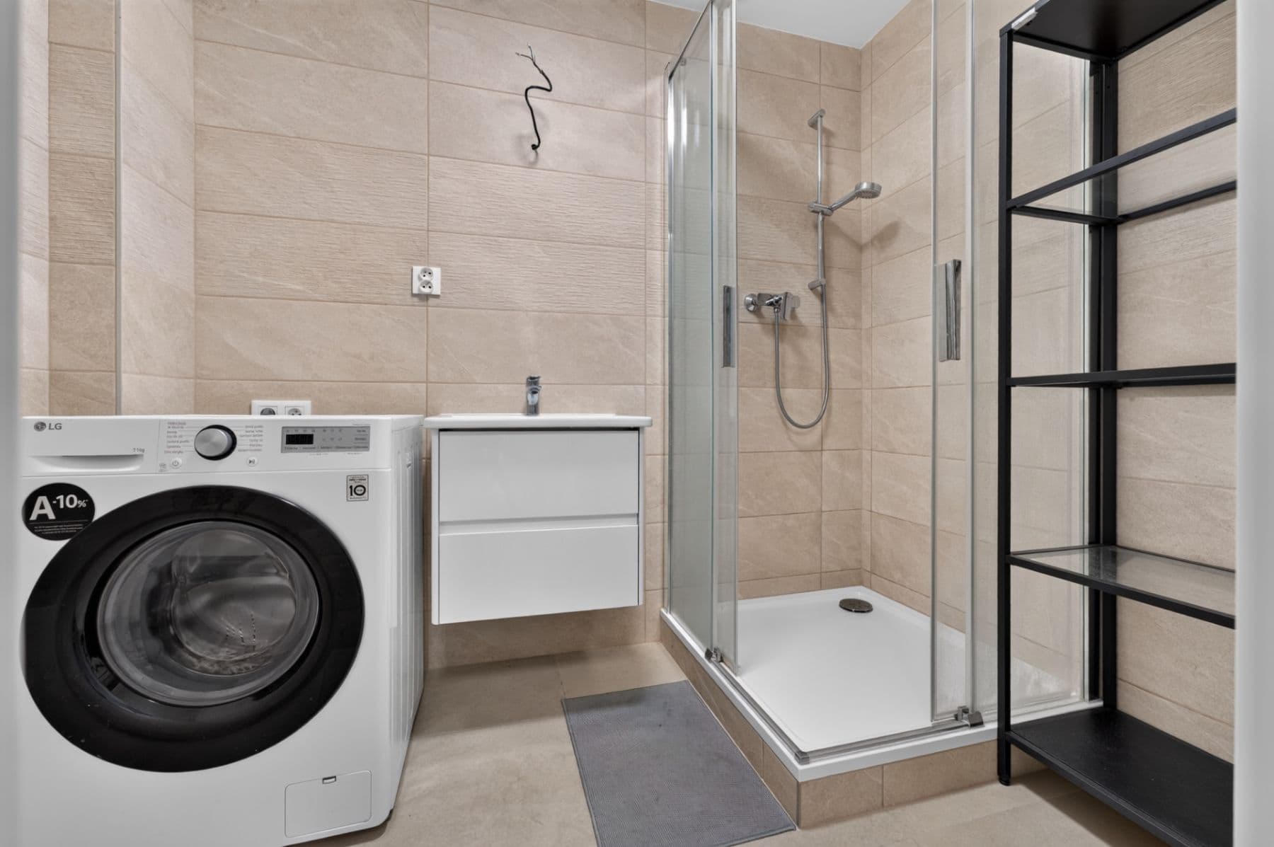 Predaj bytu 3-izbový 76 m², Střížkovská, Praha, Praha Predaj bytu 3-izbový 76 m², Střížkovská, Praha, Praha